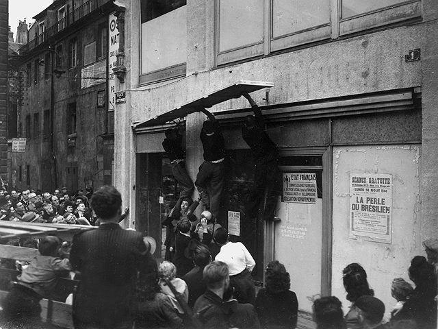 Besancon 1944 - U.S. 3rd Infantry Division Photography WWII